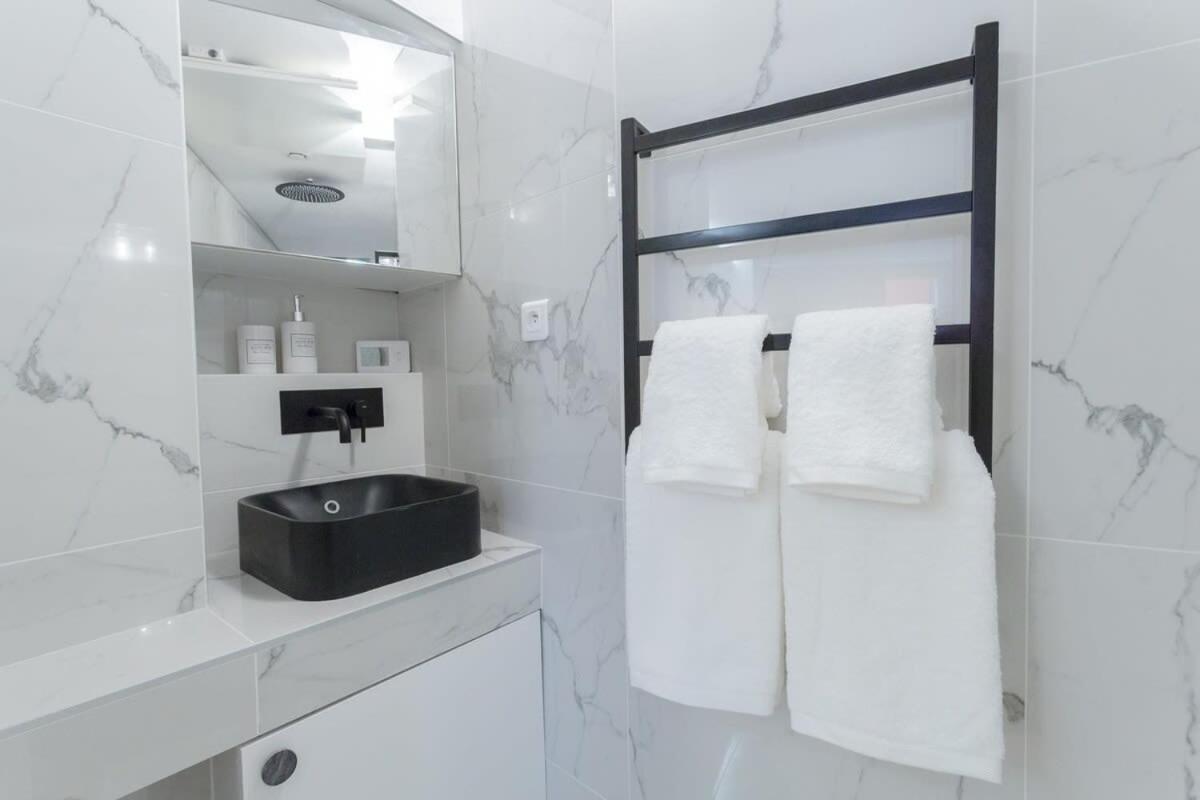La Boutique Du Sentier Apartment Paris Bagian luar foto
