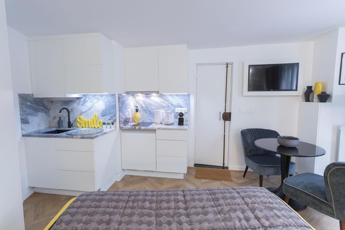 La Boutique Du Sentier Apartment Paris Bagian luar foto